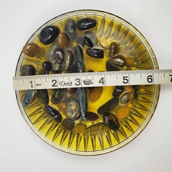 Vintage Embedded Raised Fish River Rock Clear Ribbed Glass‎ Dish Paperweight - Picture 9 of 10